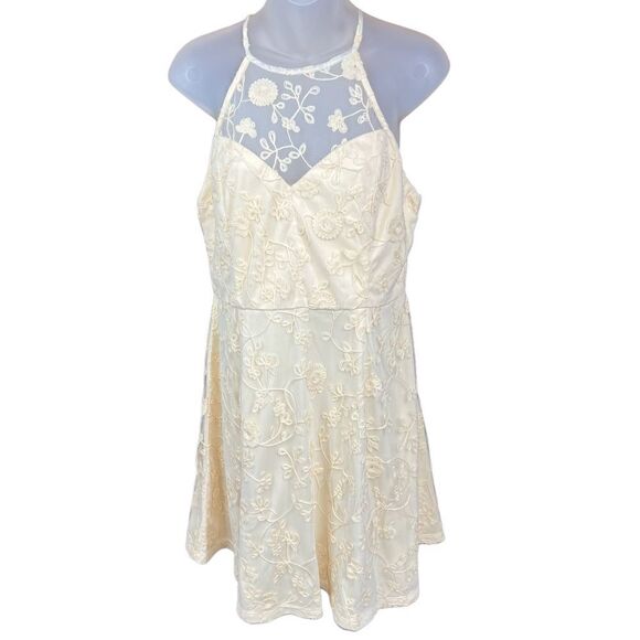 NIKIBIKI Fit And Flare Dress Lace Overlay Ivory Cream Floral Lace Junior Large - Picture 1 of 16
